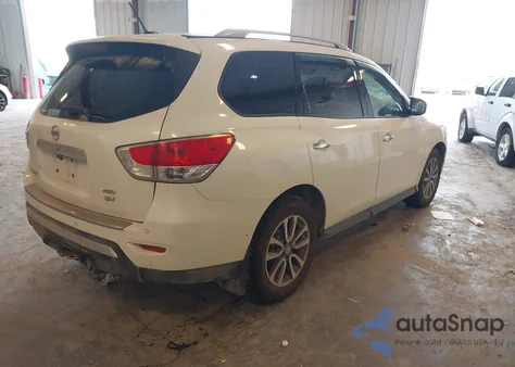 2015 Nissan Pathfinder Sv z USA, uszkodzony, nr VIN 5N1AR2MM0FC709792